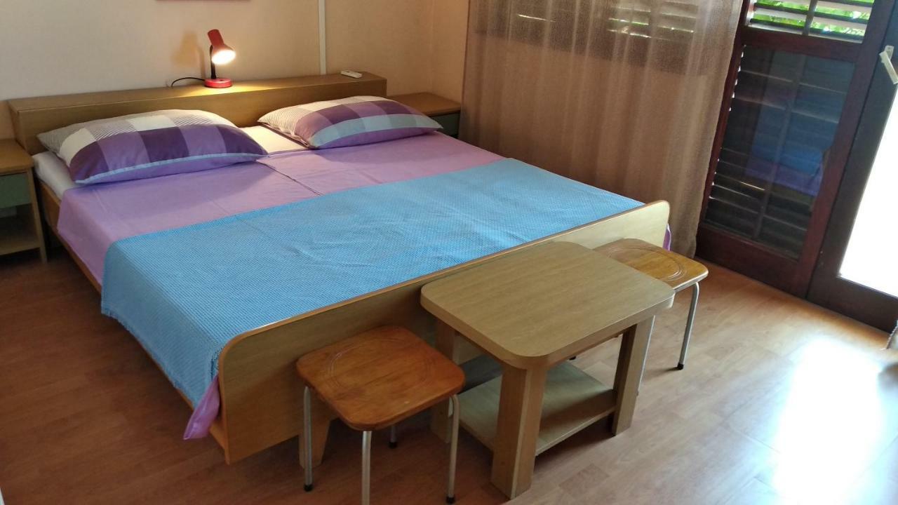 Apartment Ivo Veliko Brdo Makarska Exterior photo